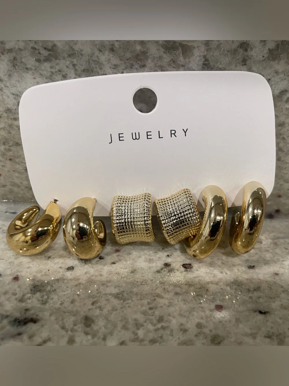 6 Pairs Gold tone fashion earrings! Only $1 each! SWIPE!!